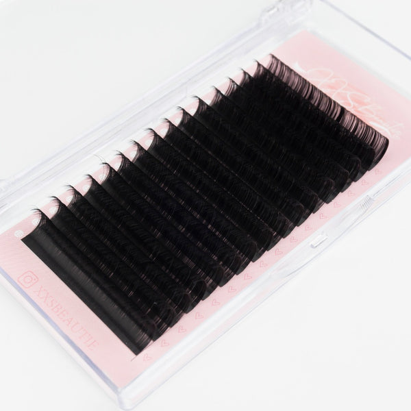 That's First Love Volume Lashes Single Lengths