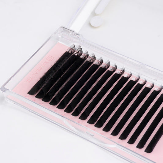 Volume Lashes Mixed Lengths