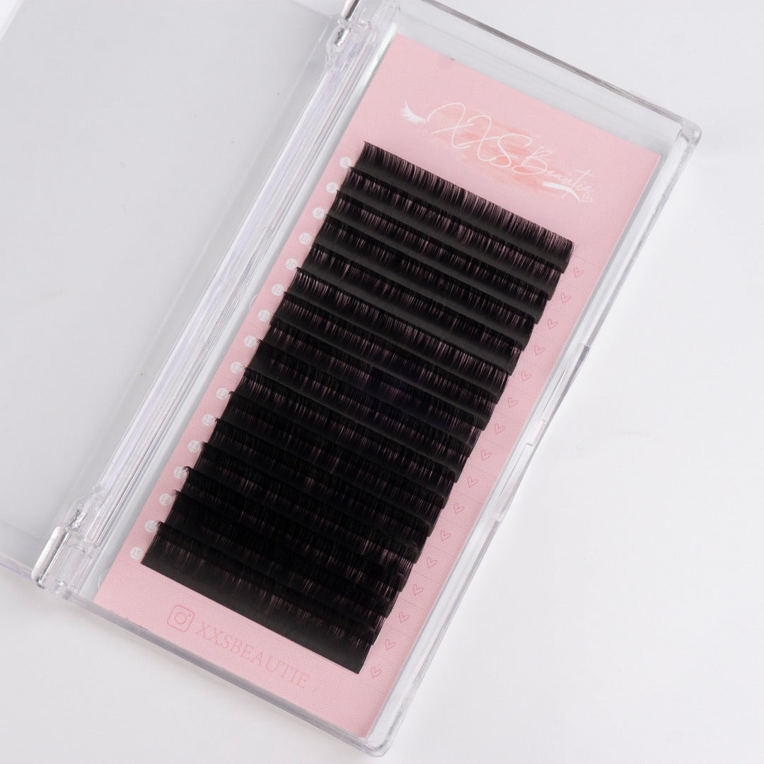 Volume Lashes Mixed Lengths